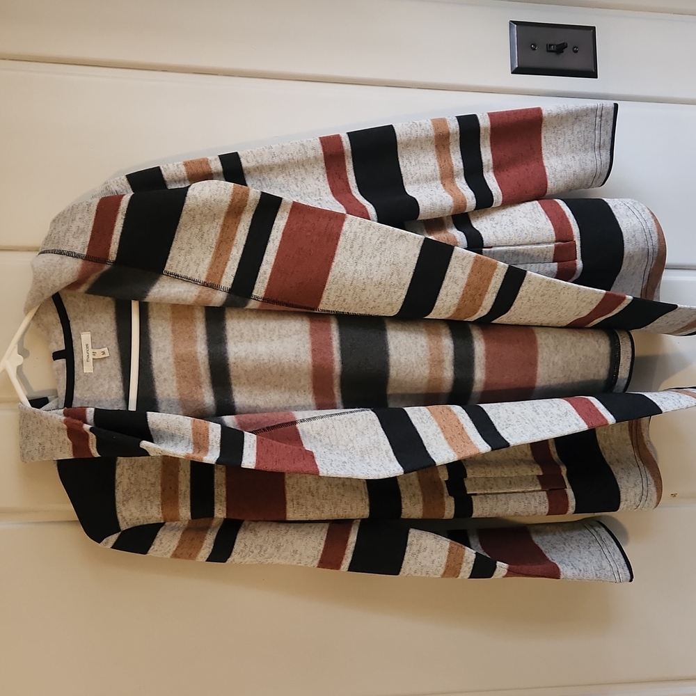 Maurice's Women's sz M Cardigan